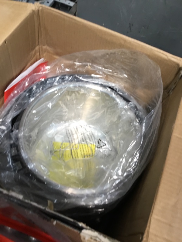 Photo 1 of **********************DAMAGE TO THE BOTTOM**********
Instant Pot Pro (8 QT) 10-in-1 Pressure Cooker, Slow Cooker, Rice/Grain Cooker, Steamer, Sauté, Sous Vide, Yogurt Maker, Sterilizer, and Warmer, Includes App With Over 800 Recipes, Black
