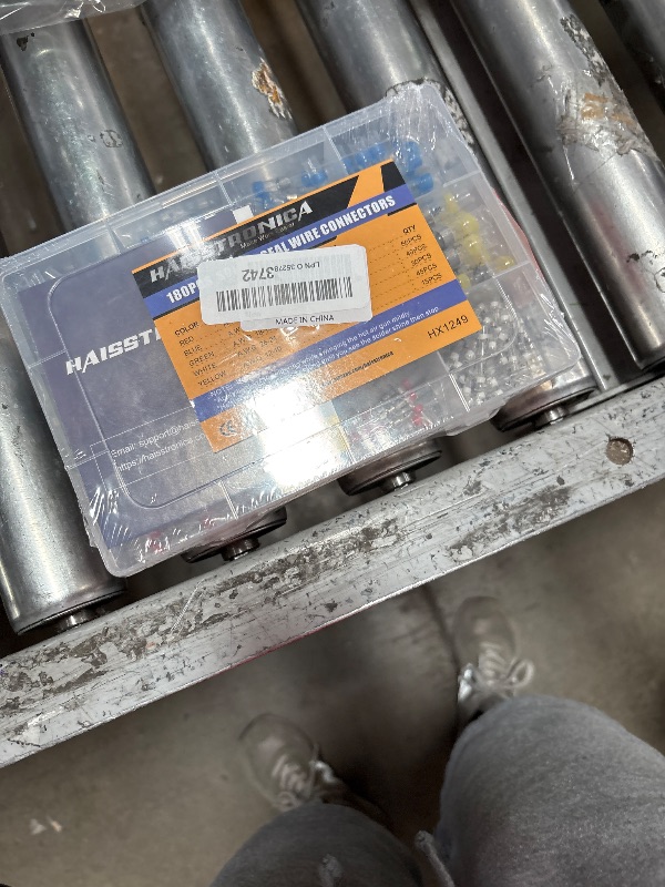 Photo 1 of 180PCS Solder Seal Wire Connectors-haisstronica Heat Shrink Solder Wire Connectors-Waterproof Butt Connectors - Insulated Electrical Connectors Butt Splice(5Colors/5Size)