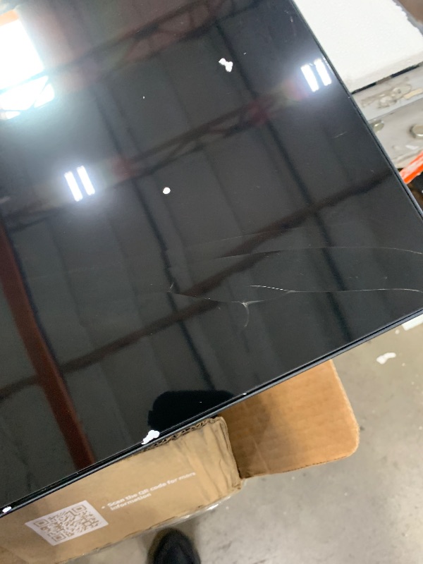 Photo 1 of **************DAMAGED SCREEN, NON-FUNCTIONAL, FINAL SALE***************
Samsung 50-Inch Class Crystal UHD U8000F 4K Smart TV (2025 Model) Endless Free Content, Crystal Processor 4K, MetalStream Design, Knox Security, Alexa Built-in