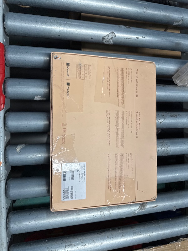 Photo 1 of (NO POWER) (PARTS) Microsoft Surface Laptop Go 2-12.4" Touchscreen - Intel Core i5 8GB Memory - 128 SSD - Sandstone (Latest Model)
