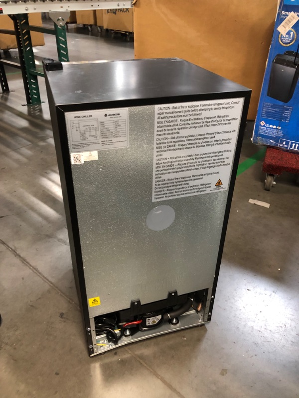 Photo 1 of ***USED - POWERS ON - UNABLE TO TEST FURTHER - SEE PICTURES***
AAOBOSI Wine Refrigerator, 43.2 cm Freestanding Wine Cooler, 28 Bottles Double Paned Tempered Glass Wine Fridge, Low Noise Compressor, Blue LED Display, Adjustable Shelves
