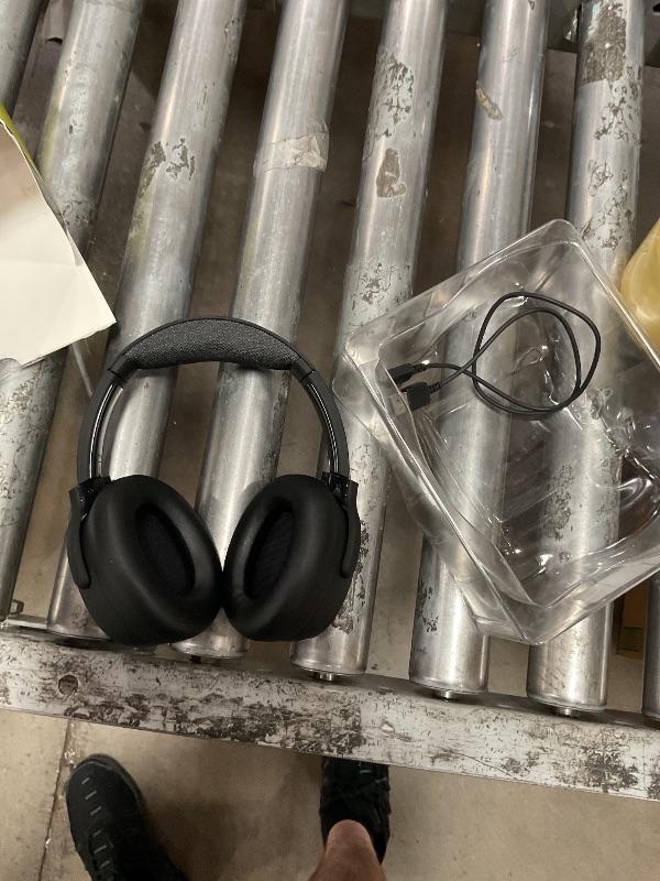 Photo 1 of (won't power on)(sold for parts)(repair) Skullcandy Crusher ANC 2 Over-Ear Noise Canceling Wireless Headphones with Sensory Bass and Extra Charging Cable