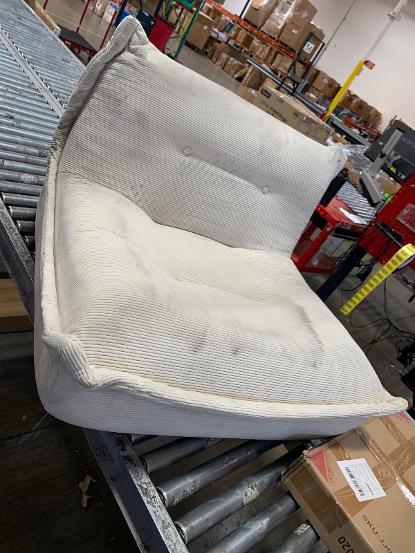 Photo 1 of ***************Very dirty and used *************
Bean Bag Chairs for Adults Giant BeanBag Chair Sofa Memory Foam Bean Bag Chair Couch with Ergonomic Design for Adults and Kids Home Living Room Bedroom Office Home Gaming Salon(Beige)