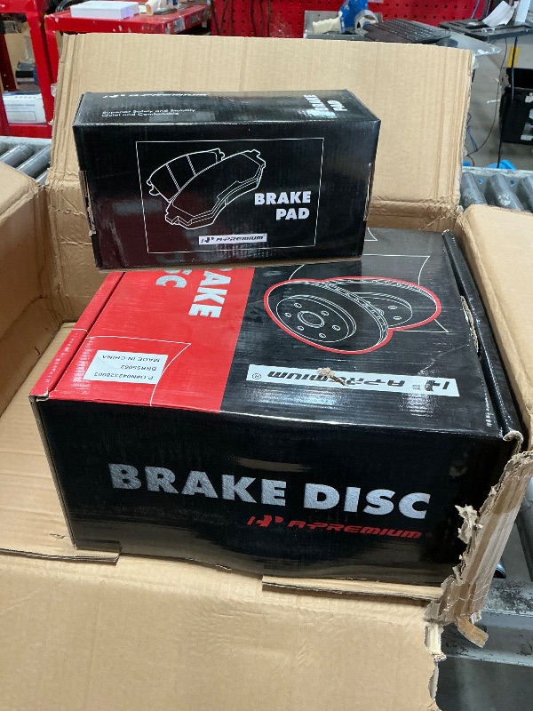 Photo 1 of ******************missing pad clips******************
A-Premium 12.79 in (324.9 mm) Front Vented Disc Brake Rotors + Ceramic Pads Kit Compatible with Select Chevrolet & GMC Models - Silverado 3500 3500 HD, Express 4500, Sierra 3500, Savana, 6-PC Set
