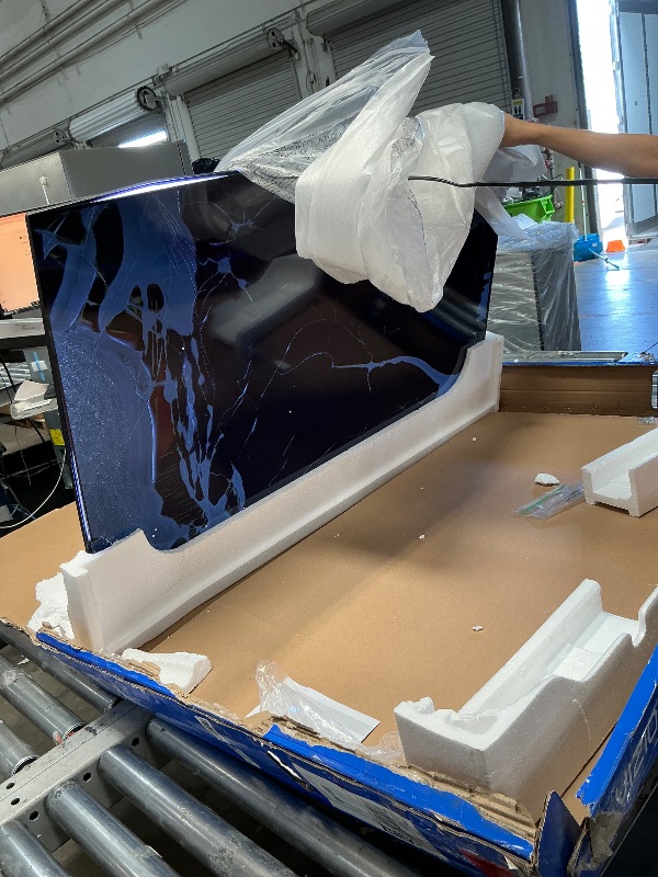Photo 1 of ************DESTROYED SCREEN, NON-FUNCTIONAL, FINAL SALE*****************
VIZIO V-Series 50 Inch 4K UHD LED Smart TV, Bluetooth Capable, with Dolby Vision HDR HDR10+ HLG, DTS Virtual X, Wifi 6 Dual-Band, HDMI VRR and IQ Active (V4K50C-0809) (Renewed)