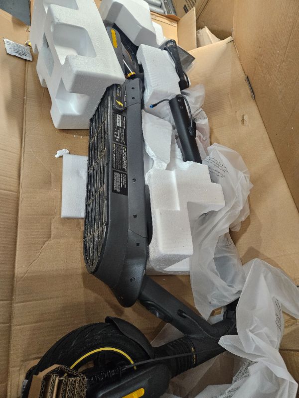 Photo 1 of ** missing charger, did not power on ** Segway Ninebot MAX G2 Electric KickScooter, Power by 1000W Motor, Up to 43 Miles Range and 22MPH, w/t 10-inch Tires , Dual Brakes & Suspension, Electric Scooter for Adults, UL-2272 Certified