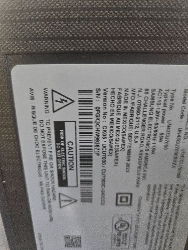 Photo 1 of ** Broken screen final sale **  Samsung 43-Inch Class Crystal UHD U8000F 4K Smart TV (2025 Model) Endless Free Content, Crystal Processor 4K, MetalStream Design, Knox Security, Alexa Built-in