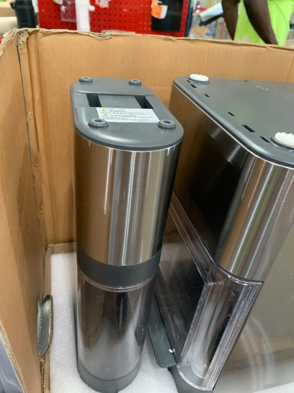Photo 1 of **********USED-DIRTY, MISSING SCOOP, SCREEN, AND MANUAL************
GE Profile Opal 2.0 XL with 1 Gallon Tank, Chewable Crunchable Countertop Nugget Ice Maker, Scoop included, 38 lbs in 24 hours, Pellet Ice Machine with WiFi & Smart Connected, Stainless S