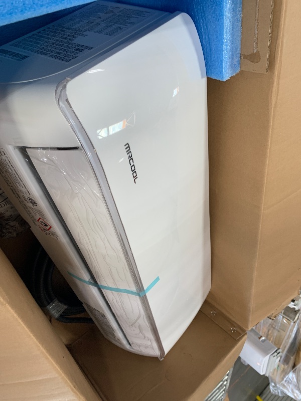 Photo 1 of ****PARTS ONLY*****MRCOOL 12000 BTU 115V Ductless Inverter Mini Split Air Conditioner & Heat Pump System, 5th Gen DIY - Wall-Mounted AC Unit w/ Heating and Cooling for Home, Office & Commercial Space