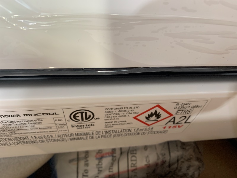 Photo 1 of ****PARTS ONLY*****MRCOOL 12000 BTU 115V Ductless Inverter Mini Split Air Conditioner & Heat Pump System, 5th Gen DIY - Wall-Mounted AC Unit w/ Heating and Cooling for Home, Office & Commercial Space