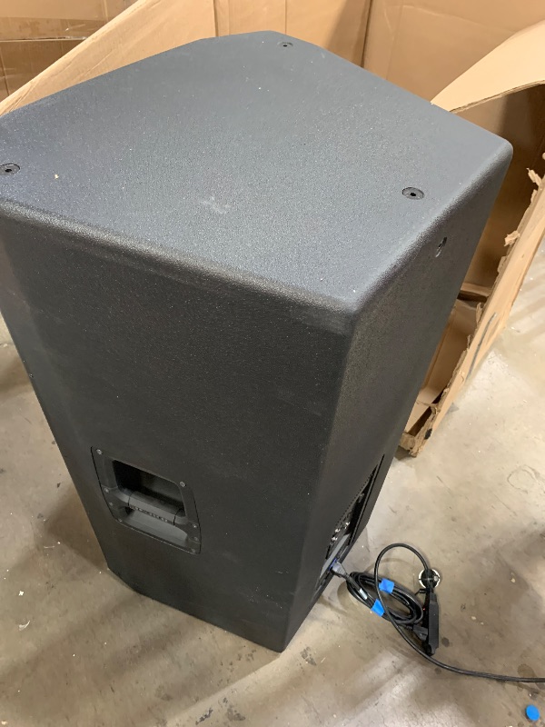 Photo 1 of ************MAY NOT FUNCTION PER PREVIOUS OWNERS*********
JBL Professional Portable 3 Bass Reflex Self-Powered System, 15 Inch (SRX835P), Black, 15-Inch Three-Way Speaker