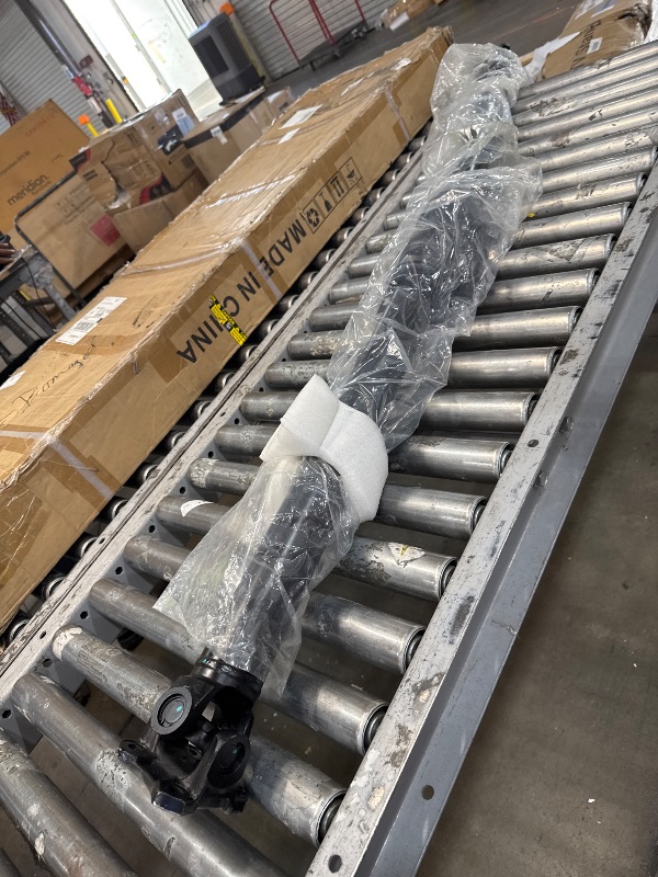 Photo 1 of A-Premium Rear Complete Drive Shaft Prop Shaft Driveshaft Assembly [4WD] Compatible with Toyota Tacoma 1996-2004 L4 2.7L(W59 Manual) V6 3.4L(Automatic), Replace# 936700, 371003D230, 371003D240