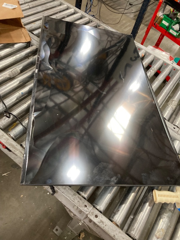 Photo 1 of **SMASHED SCREEN FINAL SALE**Roku Smart TV 2025 – 50-Inch Select Series