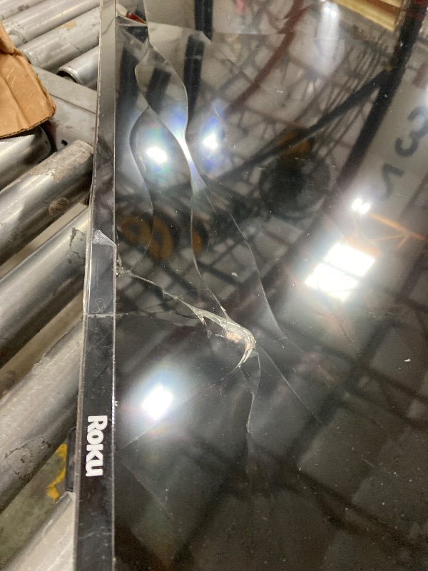Photo 1 of **SMASHED SCREEN FINAL SALE**Roku Smart TV 2025 – 50-Inch Select Series