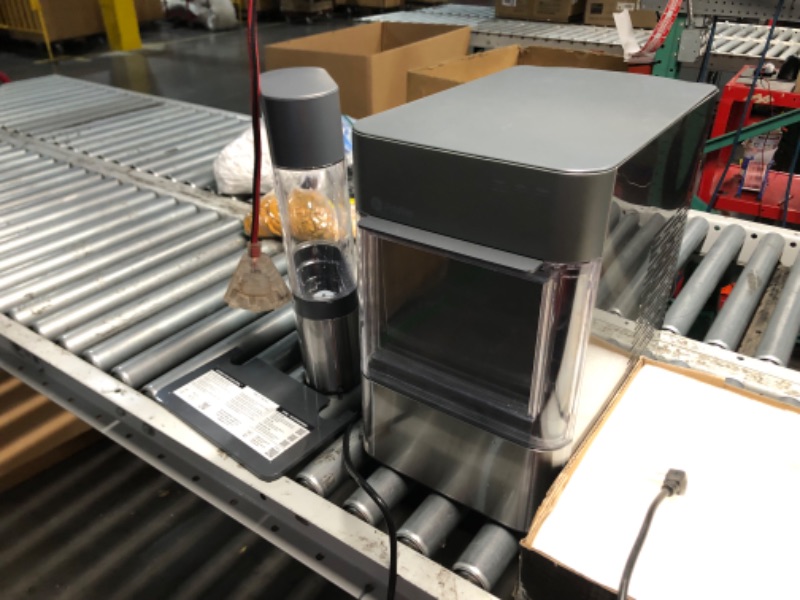 Photo 1 of ***NOT FUNCTIONAL - PARTS ONLY - SEE COMMENTS***
GE Profile Opal 2.0 XL with 1 Gallon Tank, Chewable Crunchable Countertop Nugget Ice Maker, Scoop included, 38 lbs in 24 hours, Pellet Ice Machine with WiFi & Smart Connected, Stainless Steel