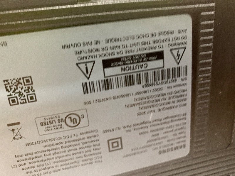 Photo 1 of *****************SCREEN CRACKED, NON-FUNCTIONAL, FINAL SALE****************
Samsung 43-Inch Class Crystal UHD U8000F 4K Smart TV (2025 Model) Endless Free Content, Crystal Processor 4K, MetalStream Design, Knox Security, Alexa Built-in