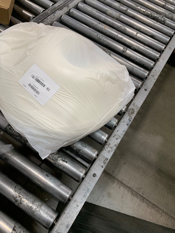 Photo 1 of *MISSING PILLOW COVER (GREY PART) ** Cabeau Evolution S3 Travel Neck Pillow