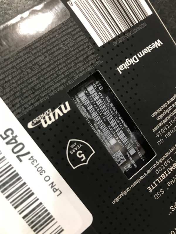 Photo 1 of WD_BLACK 4TB SN850X NVMe Internal Gaming SSD Solid State Drive - Gen4 PCIe, M.2 2280, Up to 7,300 MB/s - WDS400T2X0E