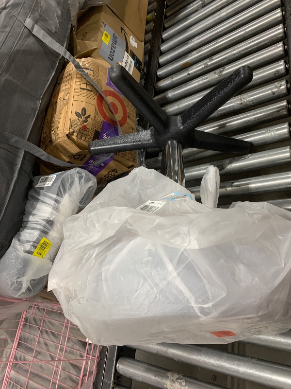 Photo 1 of VEVOR Rolling Stools with Wheels, 400 LBS Weight Capacity Adjustable Height Stool with Ultra-Thick Seat Cushion, Swivel Stools Chair for Salon, Bar, Home, Office, Tatoo, Medical, Massage, Black