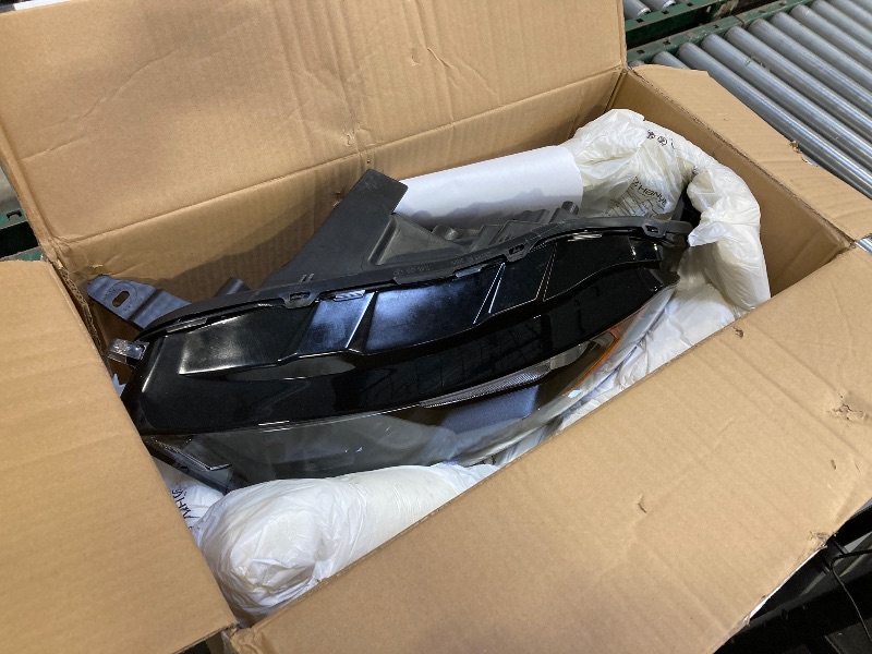 Photo 1 of  Fits for Ford EcoSport 2018-2022 Headlight Replacement Assembly,Halogen Head Light Headlamp,Passenger Left Side Hand Vehicle Light,OEM:GN1Z13008AD, GN1Z13008AM (Left) 