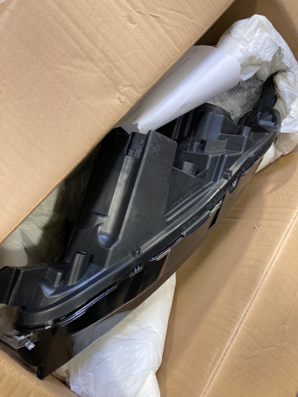 Photo 1 of  Fits for Ford EcoSport 2018-2022 Headlight Replacement Assembly,Halogen Head Light Headlamp,Passenger Left Side Hand Vehicle Light,OEM:GN1Z13008AD, GN1Z13008AM (Left) 