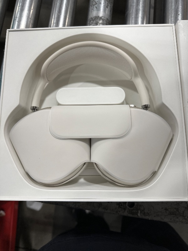 Photo 1 of Apple AirPods Max Wireless Over-Ear Headphones, Pro-Level Active Noise Cancellation, Transparency Mode, Personalized Spatial Audio, USB-C Charging, Bluetooth Headphones for iPhone - Starlight