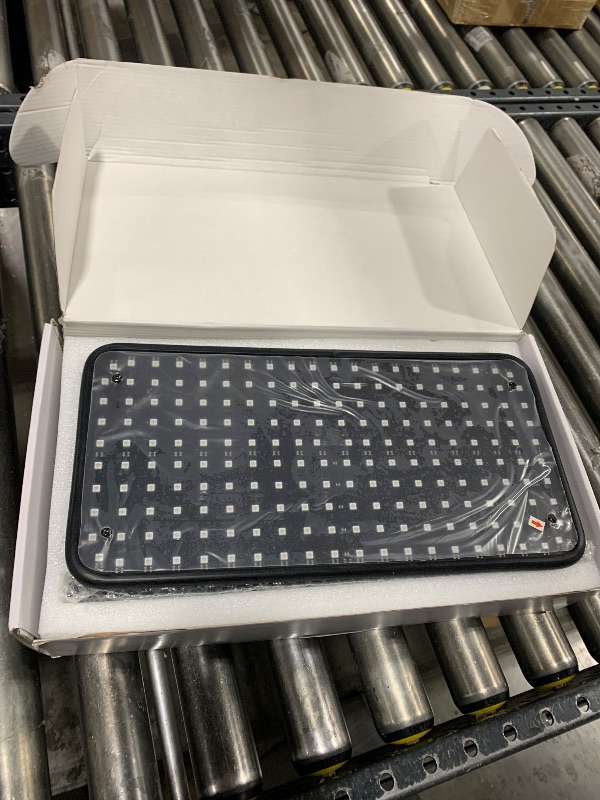 Photo 1 of BEICHEN Red Light Therapy for Body and Face, Infrared Light Therapy Lamp with Large Panel and Stable Stand, 660nm 850nm 940nm Device at Home