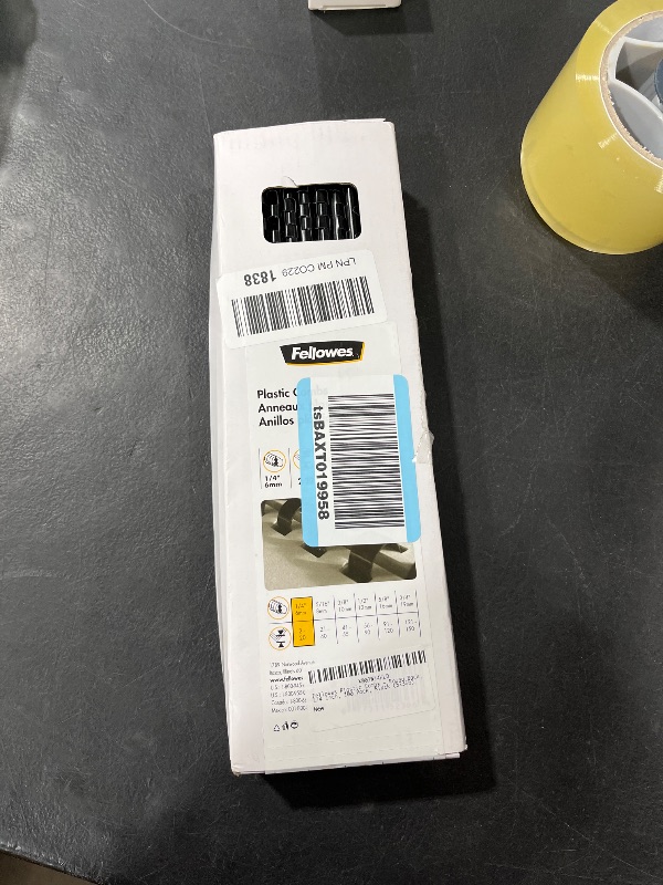 Photo 1 of plastic combs round back sizing in photos