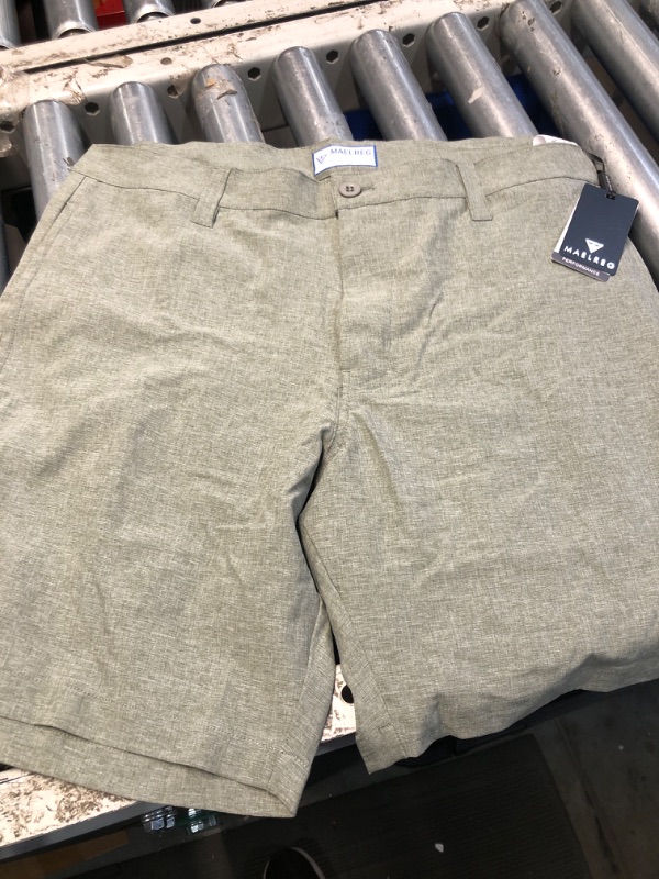 Photo 1 of  GREY Golf Shorts Men Dry Fit Stretch Casual Flat Front Flex Hybrid Heather Slant Pocket 7 inch Inseam Mens Golf Shorts  34