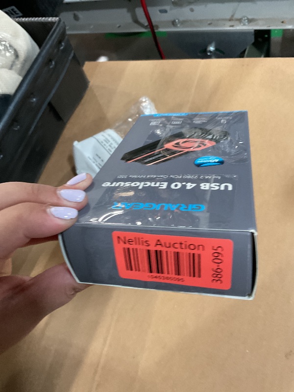 Photo 1 of GRAUGEAR 40Gbps M.2 NVMe SSD Enclosure, USB4 NVMe SSD Enclosure with Cooling Fan and Dual-Pipe Heatsink Aluminum, Thunderbolt 4/3, ASM2464PD Chip