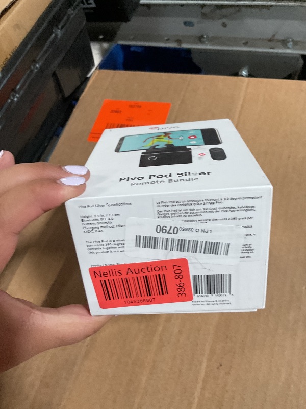 Photo 1 of ***(PARTS ONLY/ NON REFUNDABLE/ NO RETURNS OR REFUNDS)***
Pivo Equestrian Silver Pack, Auto Face, Body, Horse Smart Phone Tracking Holder, Ai-Powered 360° Rotation, Remote Control for Hands-Free Video Recording