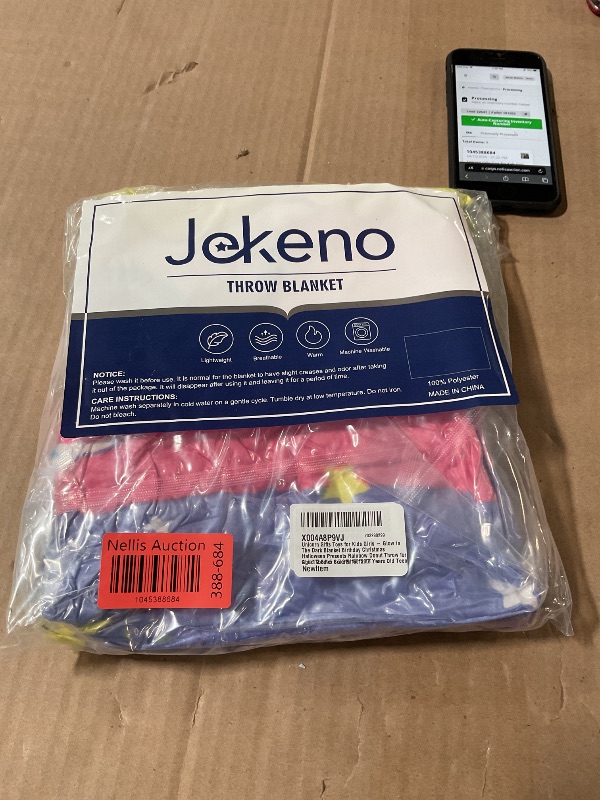 Photo 1 of ***FACTORY SEALED***Unicorn Gifts Toys for Kids Girls - Glow in The Dark Blanket Birthday Christmas Halloween Presents Rainbow Donut Throw for Age 1 2 3 4 5 6 7 8 9 10 12 13 Years Old Teen Child Toddler Colorful 50"x60"
