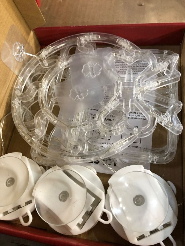 Photo 1 of ***(NO RETURNS OR REFUNDS/ FOR PARTS ONLY)***
LOLStar Christmas Window Decorations 3 Pack Wreath Gift Box Santa Claus Christmas Window Lights with Suction Cups, Battery Operated Xmas Lights Decors, 2024 Upgrade Slow Fade Mode and Timer Function