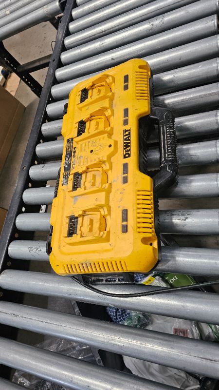 Photo 1 of ***PARTS ONLY***DEWALT 20V MAX* Charger, 4-Port, Rapid Charge (DCB104) , Black/Yellow
