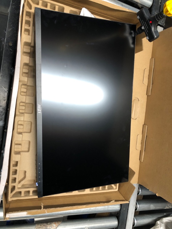 View 4 of MSI PRO MP273U, IPS 3840 x 2160 (UHD) Computer Monitor, 4K, 60 Hz, Adaptive-Synch, HDMI, DisplayPort, 4ms (GTG), Black