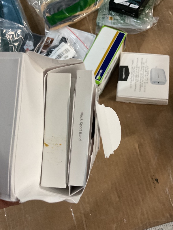 Photo 1 of ***(USED/ SEE NOTES)***
Apple Watch Series 10 [GPS 46mm case] Smartwatch with Jet Black Aluminium Case with Black Sport Band - M/L. Fitness Tracker, ECG App, Always-On Retina Display, Water Resistant