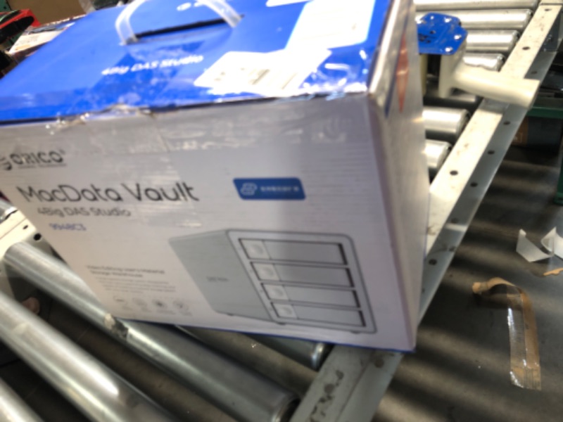 Photo 1 of ORICO Daisy Chain 4 Bay Hard Drive Enclosure USB 3.2 Gen 2 Aluminum Das Enclosure Support 22TB and Expansion Max Up to 264TB for 3.5-inchs HDD -9948C3