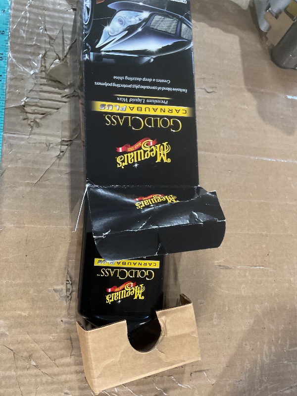 Photo 1 of 
Meguiar's Gold Class Carnauba Plus Premium Liquid Wax Kit, Car Detailing Kit with a Pure Carnauba Wax Blend and a Foam Applicator Pad for Keeping Glossy Paint Protected Like a Pro, 16 Oz Bottle