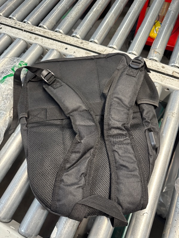Photo 1 of ***Minor damage***
Black Backpack for Men and Women, Backpack for School Teens Boys and Girls, Lightweight Casual High School Bookbag, Daily-use Travel Laptop Backpack with USB Charging Port Fits 15.6 Inch Notebook