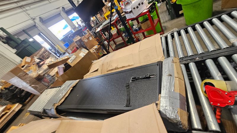 Photo 1 of ***PARTS ONLY***Hard Top Tri Fold tonneau Cover Compatible with 2017-2025 Honda Ridgeline 5'4'' Bed, Alloy Steel and Fiberglass Made
