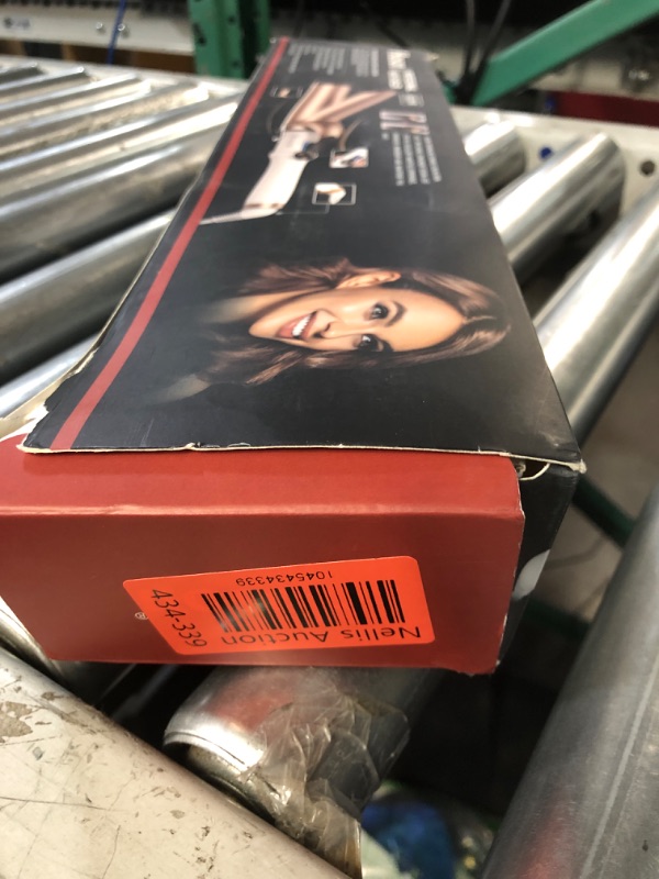Photo 1 of * Package A TLE DAMAGED*
Hoson 1 1/2 Inch Curling Iron Large Barrel, 1.5 Long Barrel Curling Wand Dual Voltage, Ceramic Tourmaline Coating with LCD Display, Glove Include