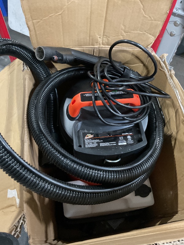 Photo 1 of (Used)(see images)Armor All 6-Gallon* 5.5 Peak HP† 3-in-1 Wet/Dry/Upholstery Shampoo Vacuum Cleaner – VK609PFR 0901