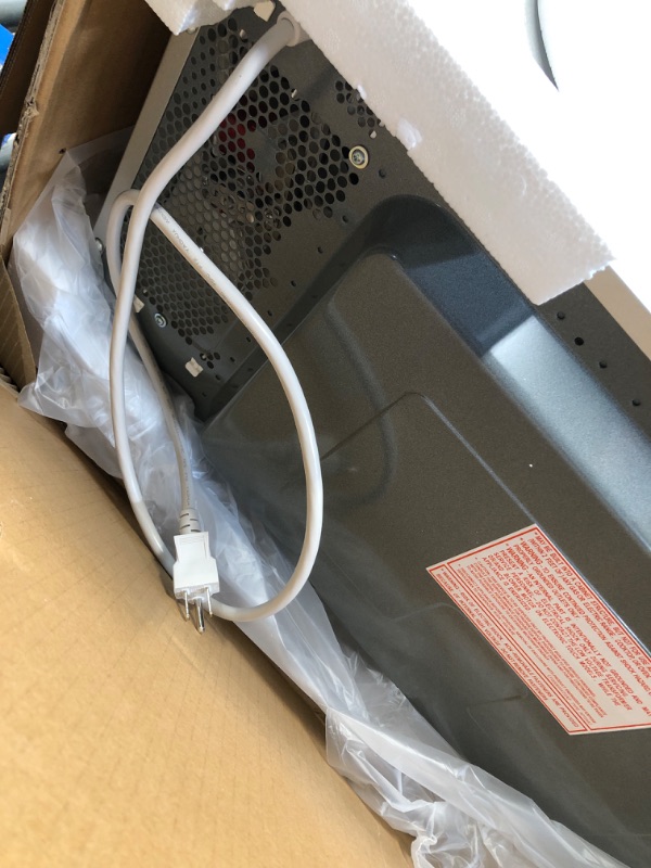 Photo 1 of (see all images) ***Doesn't  power on **
Panasonic Microwave Oven, Stainless Steel Countertop/Built-In Cyclonic Wave with Inverter Technology and Genius Sensor, 2.2 Cu. Ft, 1250W, NN-SN97JS (Silver)