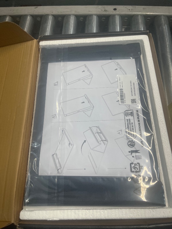 Photo 1 of (unable to test for power) ((missing cord))
ASUS ZenScreen 15.6” 1080P Portable USB Monitor (MB166C) - Full HD, IPS, USB Type-C, , Tripod Mountable, Anti-Glare Surface, Protective Sleeve, 3-Year Warranty