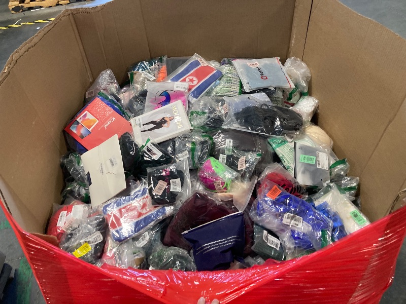 Photo 1 of ***MIXED ITEMS, NO RETURNS***
***MIXED ITEMS, NO RETURNS***