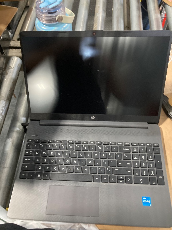 Photo 1 of ***FOR PARTS***
HP 15 inch Laptop, FHD Display, Intel Core i3-1215U, 8 GB RAM, 128 GB SSD, Intel UHD Graphics, Windows 11 Home in S Mode, 15-dy5599nr (2023),Grey