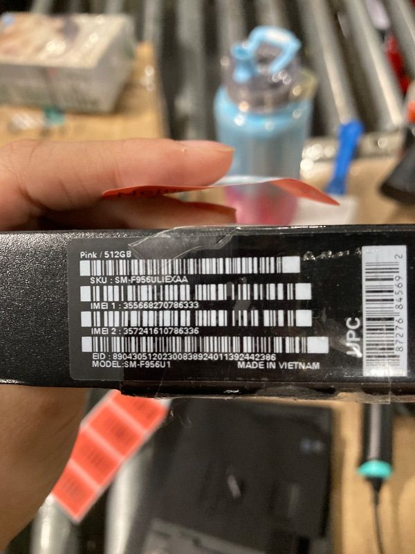 Photo 1 of ***SCREEN HAS A BLOW***
Samsung Galaxy Z Fold 6, 512GB Unlocked Android Smartphone, Circle to Search, Hands-Free Interpreter, AI Photo Edits, Foldable Display for Multitasking, 2024, US 1 Yr Warranty, Pink