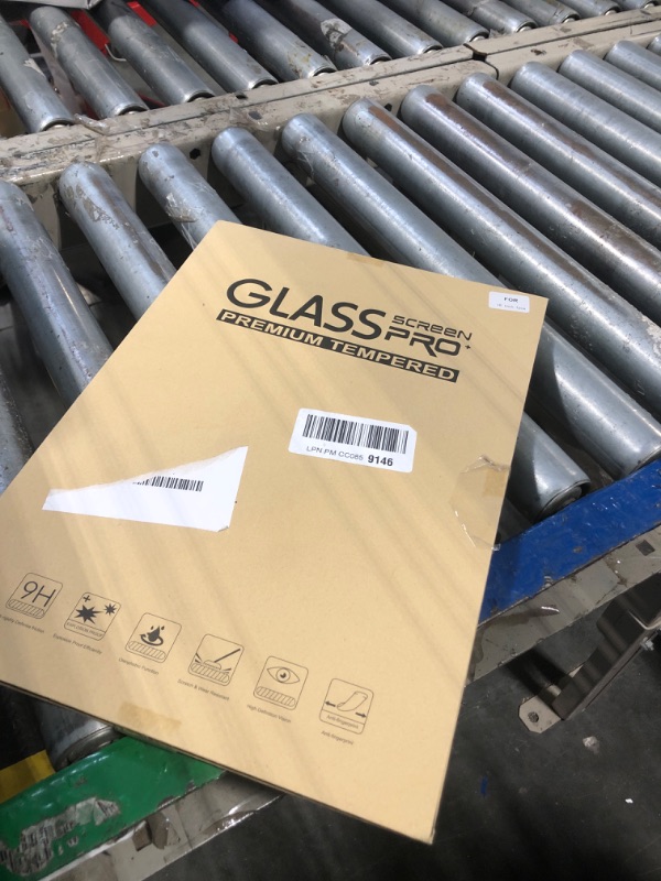Photo 1 of 16 inch Tempered Glass Film for HP/Dell/Sony/Samsung/Lenovo/Acer/MSI/LG/Razer Blade 16" (16:10 Aspect Ratio) Laptops, 9H Hardness Anti-Fingerprint Bubble Free