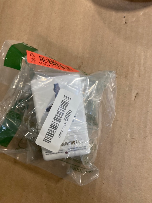 Photo 1 of 100W Voltage Converter Travel Adapter 110V/120V to 220V/240V Travel Step-Up & Down Voltage Converter Transformer