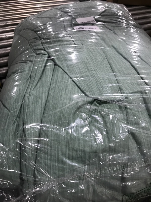 Photo 1 of Bedsure Full Comforter Set - Green Soft Bedding for All Seasons, Cationic Dyed Bed Set, 3 Pieces, 1 Full Size Comforter (82"x86") and 2 Pillow Shams (20"x26"+2")